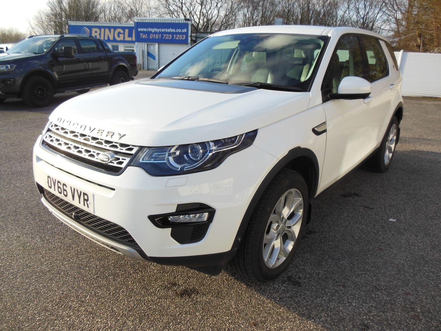 Used Land Rover Discovery Sport 2016 for sale - 77049896: Photo 6