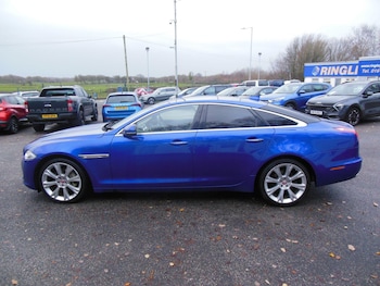 Used Jaguar XJ 2017 for sale - 76865353: Photo