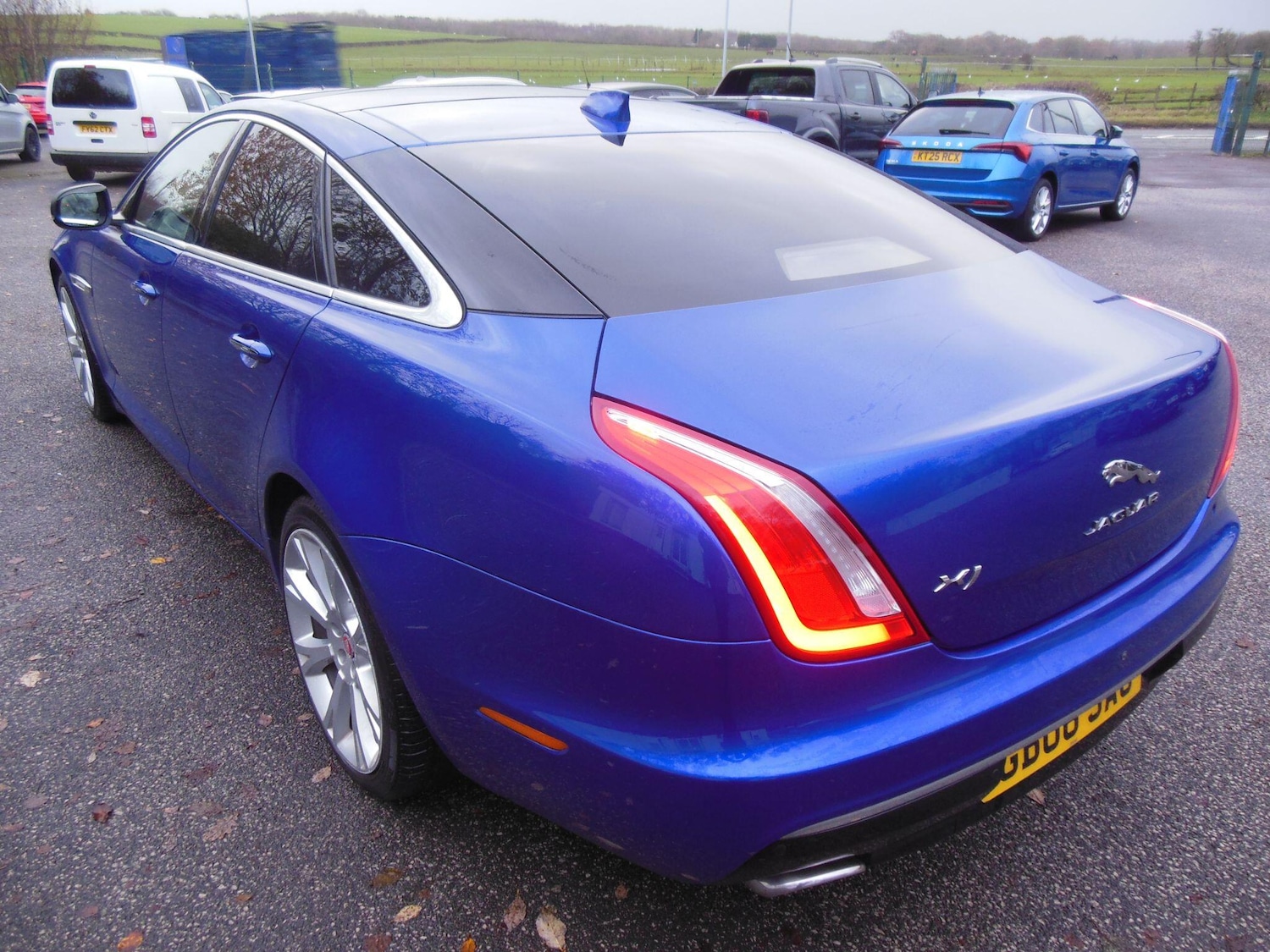 Used Jaguar XJ 2017 for sale - 76865353: Photo 5