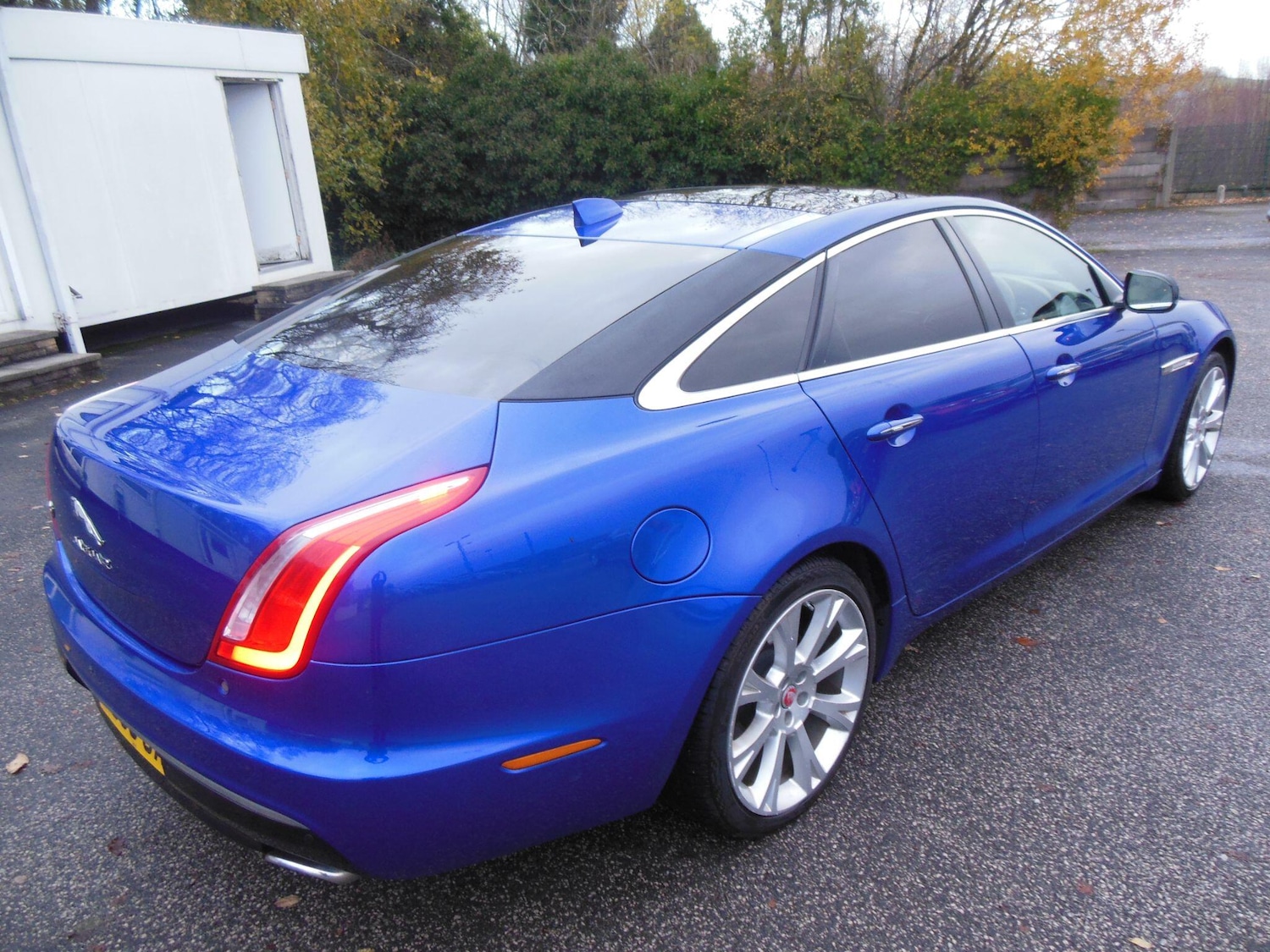Used Jaguar XJ 2017 for sale - 76865353: Photo 7