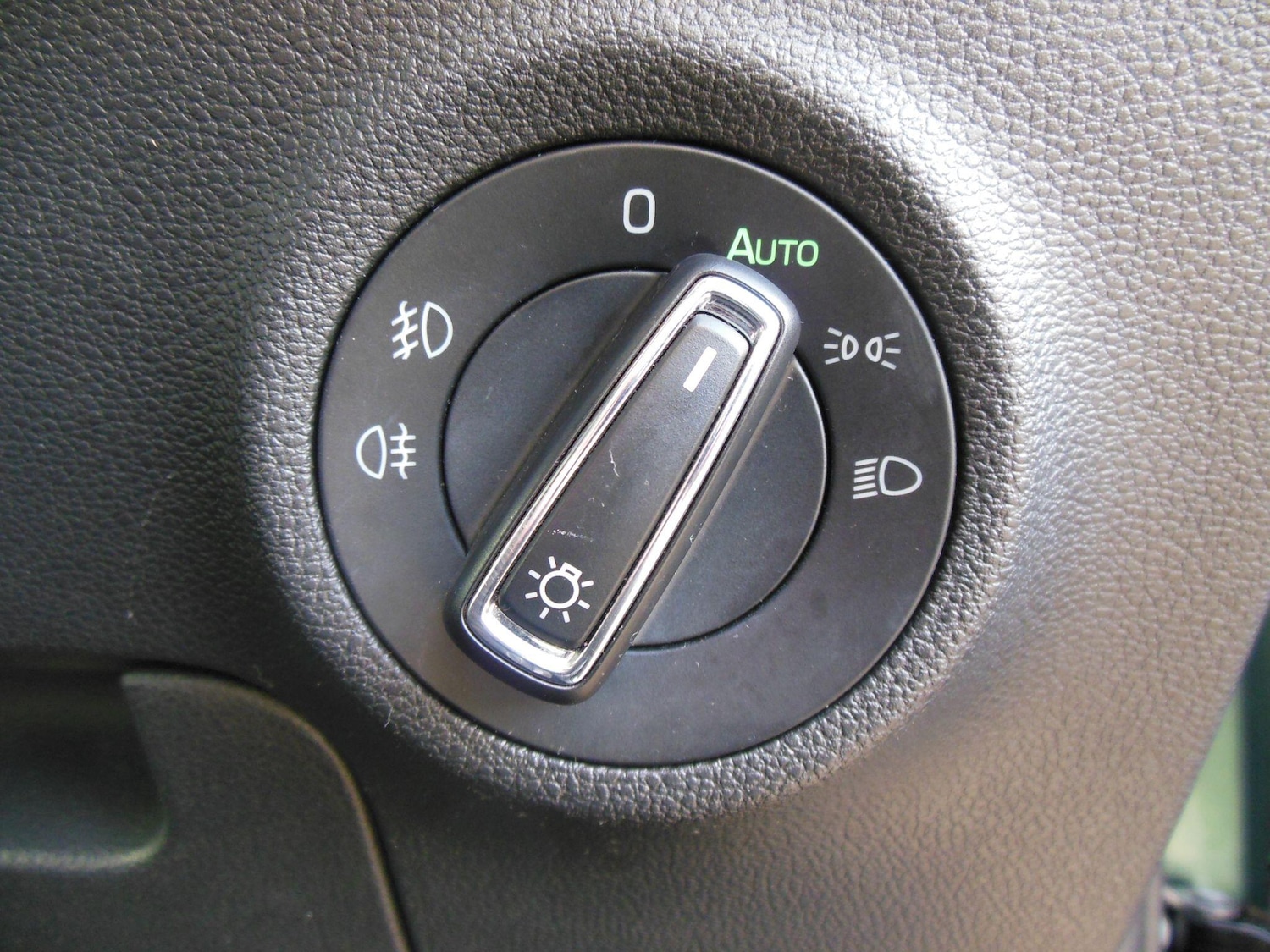 Used Skoda Karoq 2018 for sale - 76424985: Photo 18