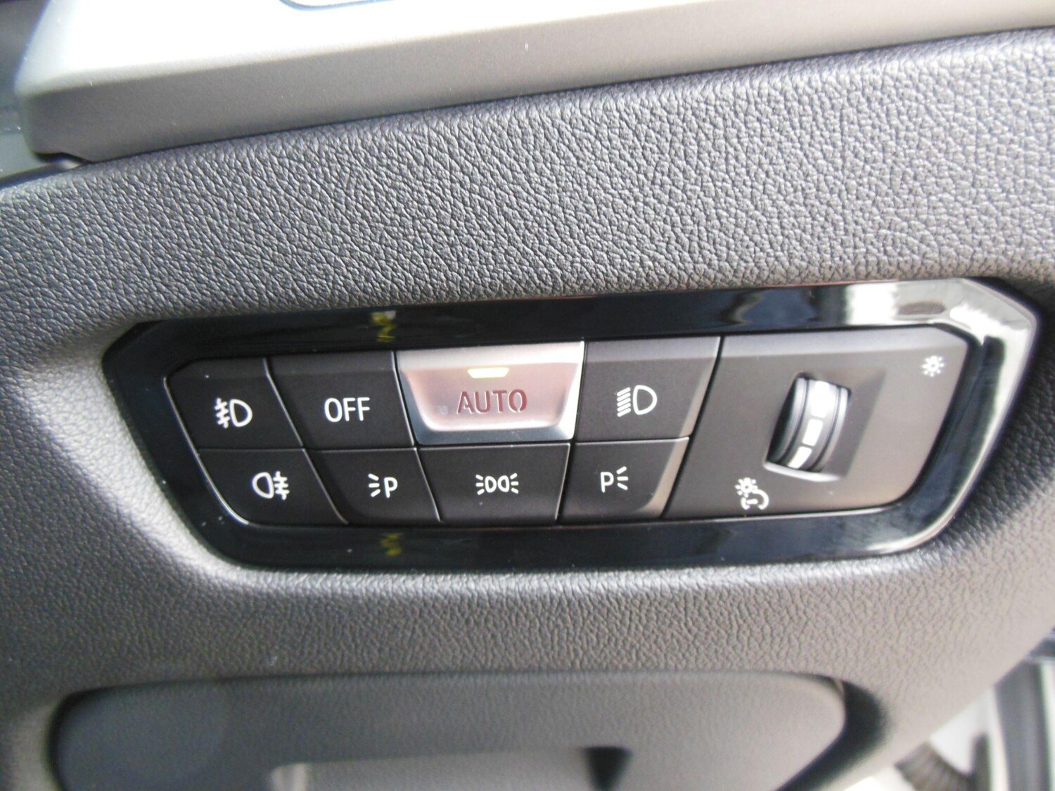 Used BMW 3 Series for sale - 77696241: Photo 15