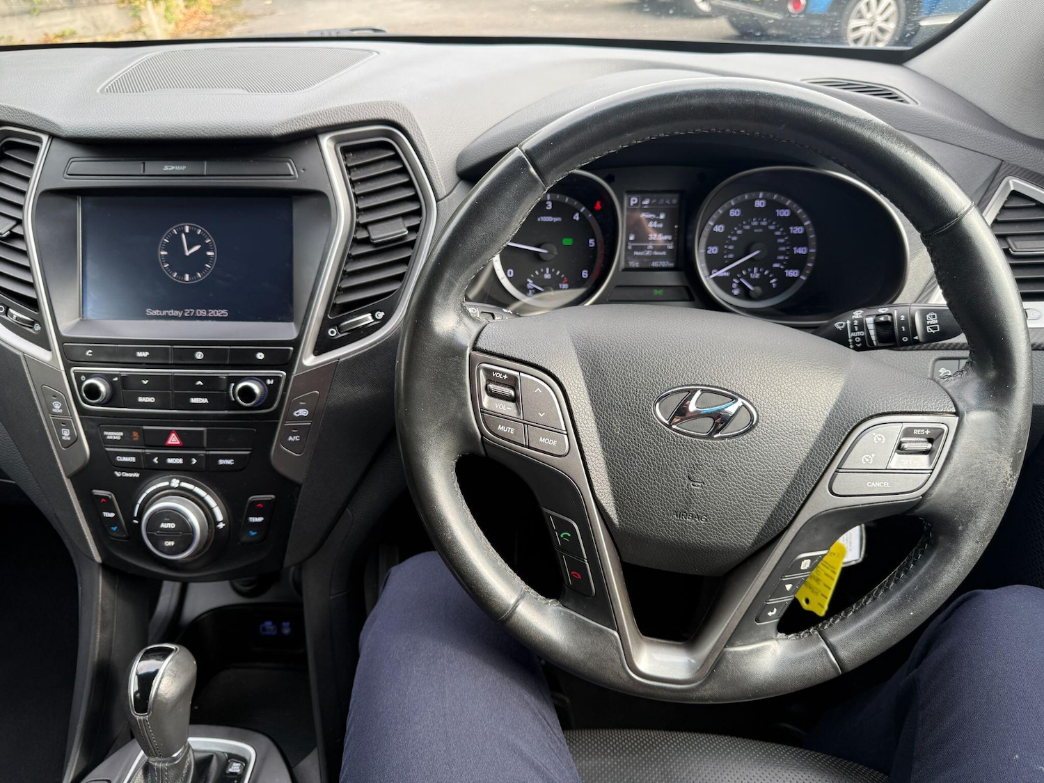 Used Hyundai Santa Fe 2017 for sale - 76094671: Photo 15