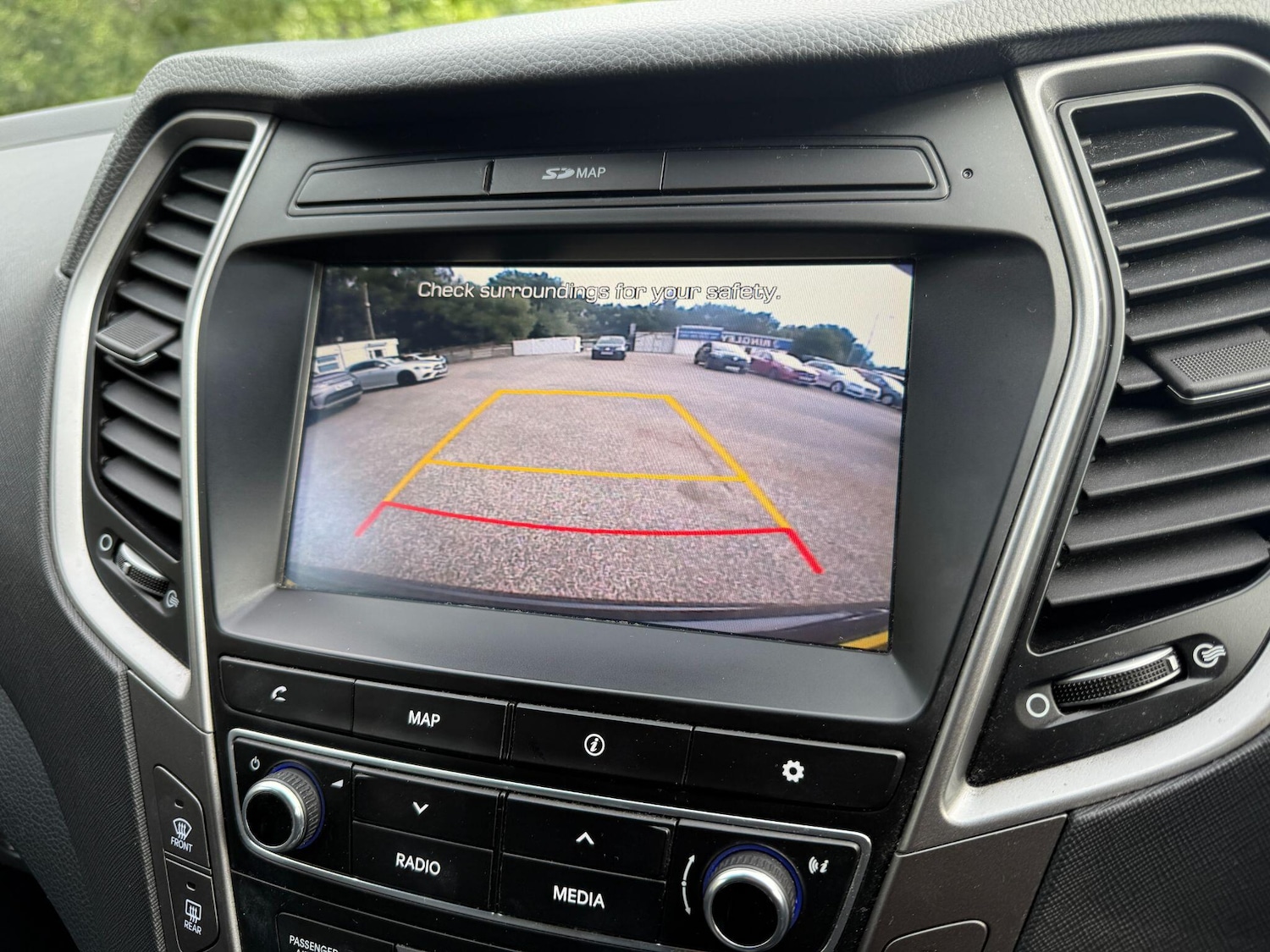 Used Hyundai Santa Fe 2017 for sale - 76094671: Photo 18