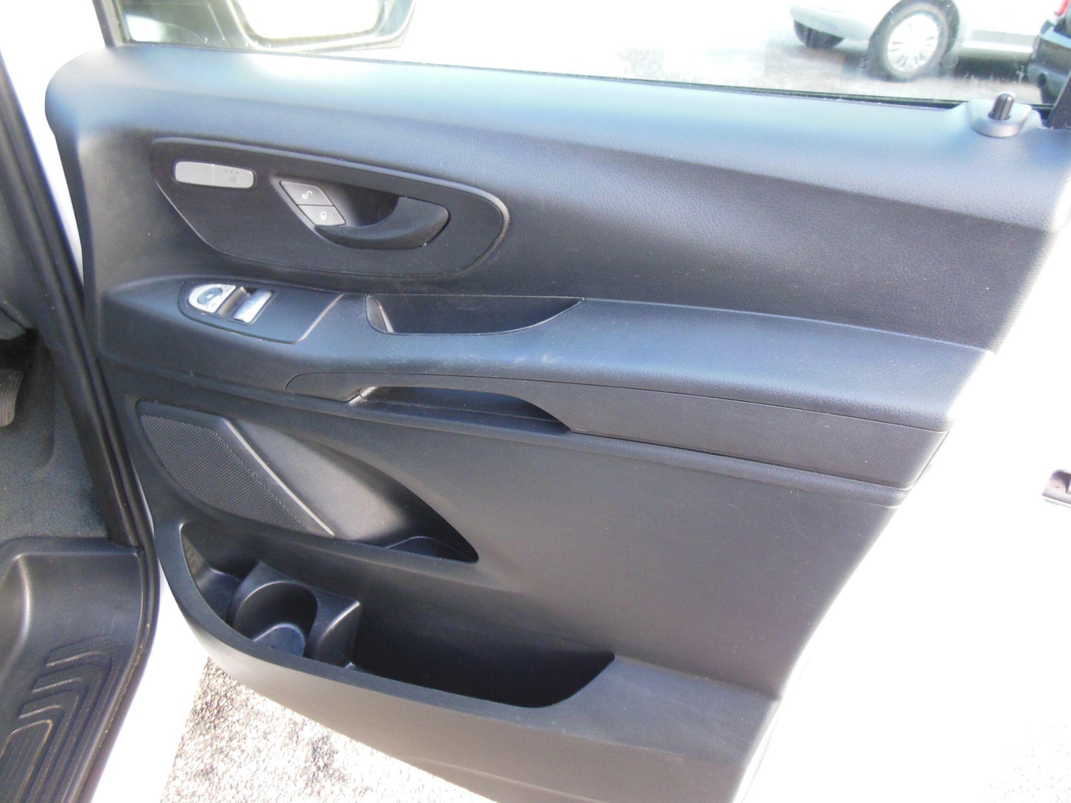 Used Mercedes-Benz Vito 2023 for sale - 77359259: Photo 21