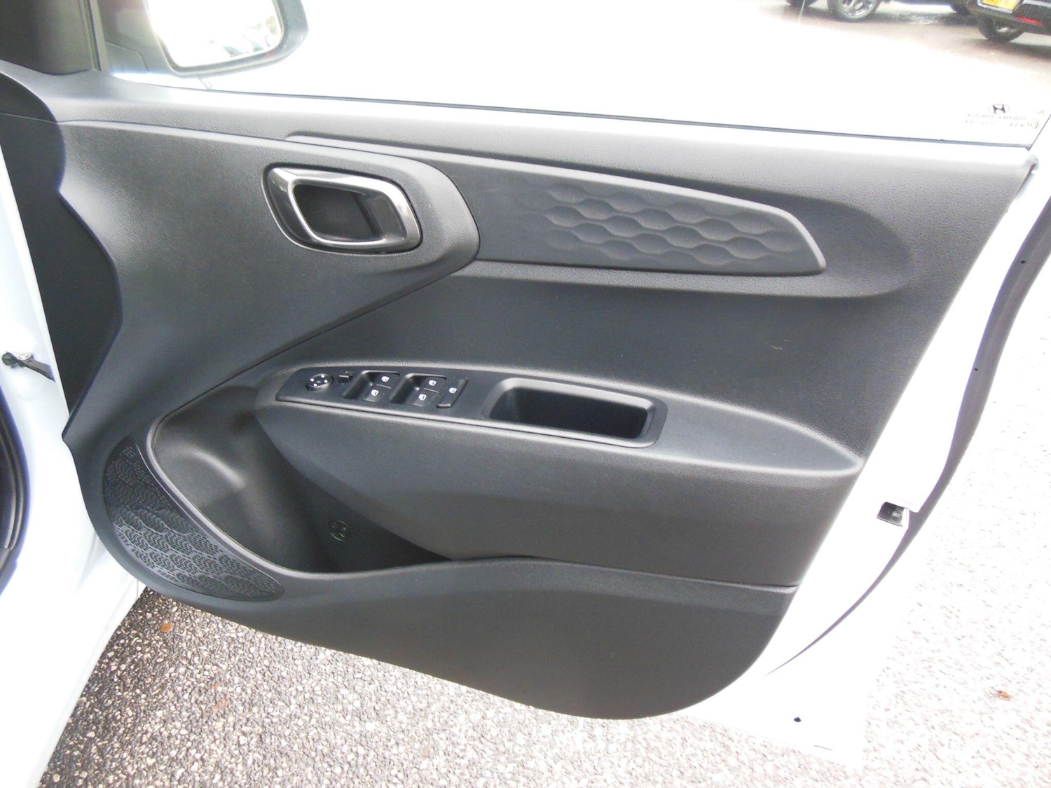 Used Hyundai i10 for sale - 76457911: Photo 21