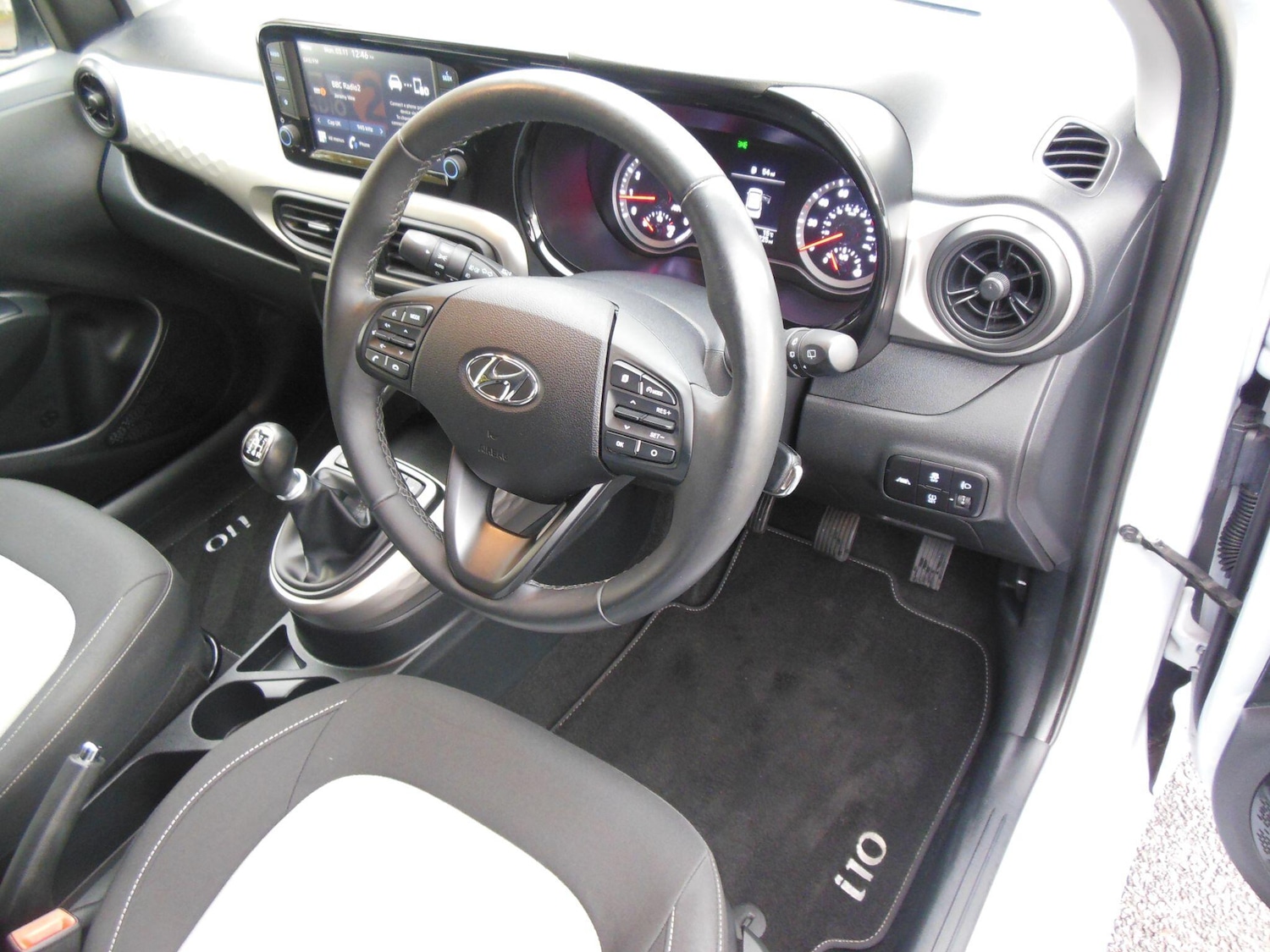 Used Hyundai i10 for sale - 76457911: Photo 23