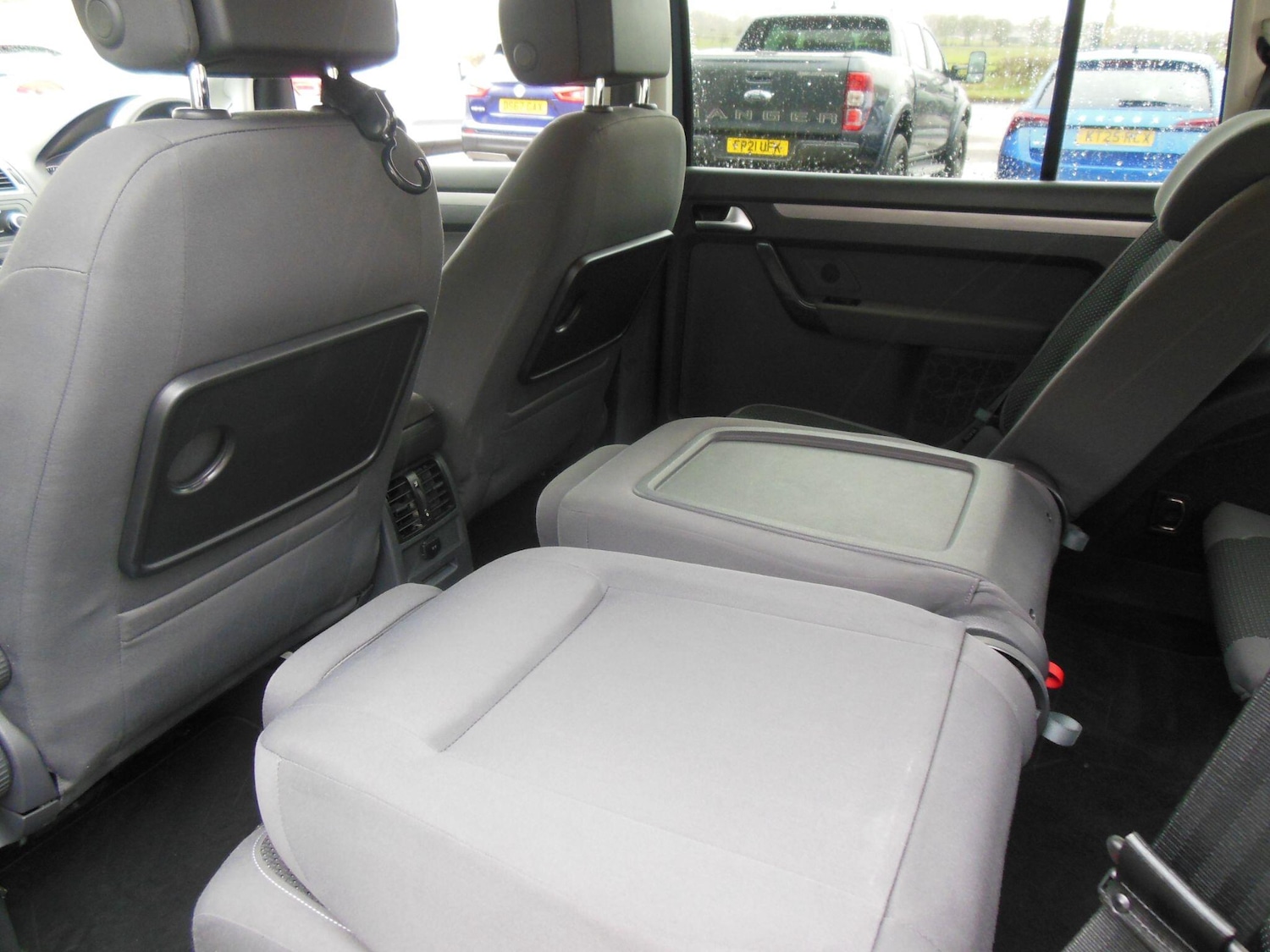 Used Volkswagen Touran for sale - 76886814: Photo 12