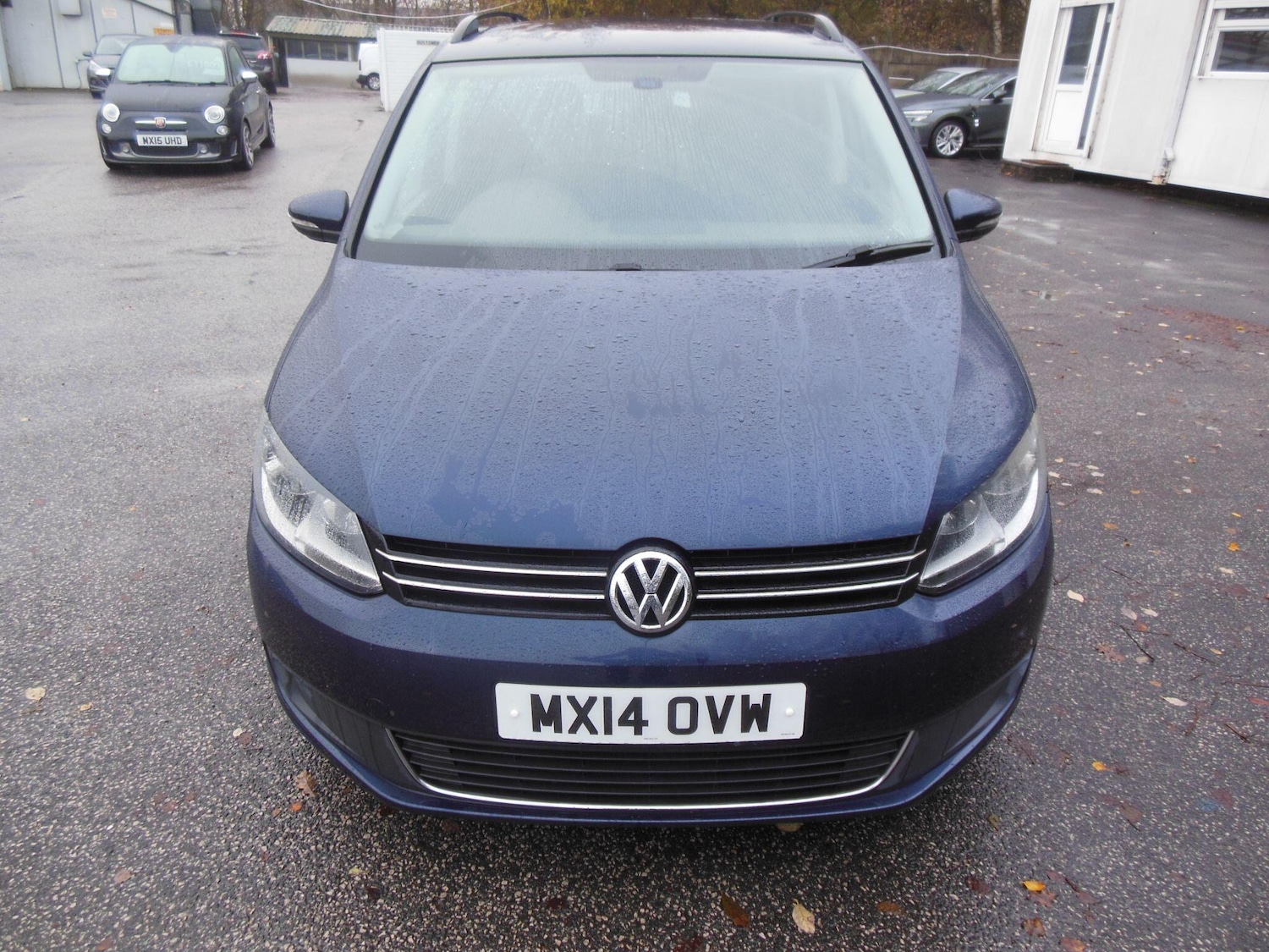 Used Volkswagen Touran for sale - 76886814: Photo 2