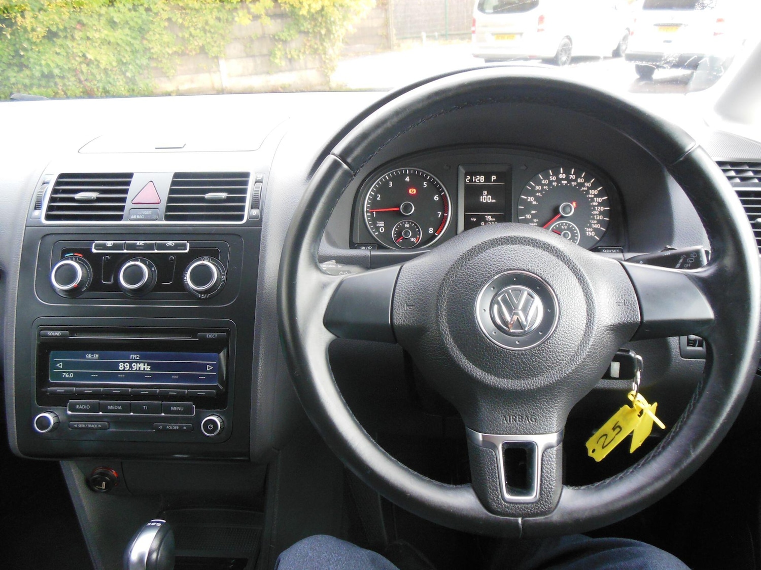Used Volkswagen Touran for sale - 76886814: Photo 23