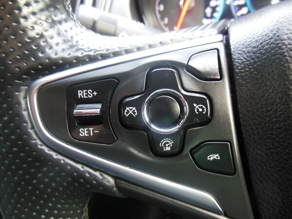 Used Vauxhall Insignia 2016 for sale - 76214849: Photo 21