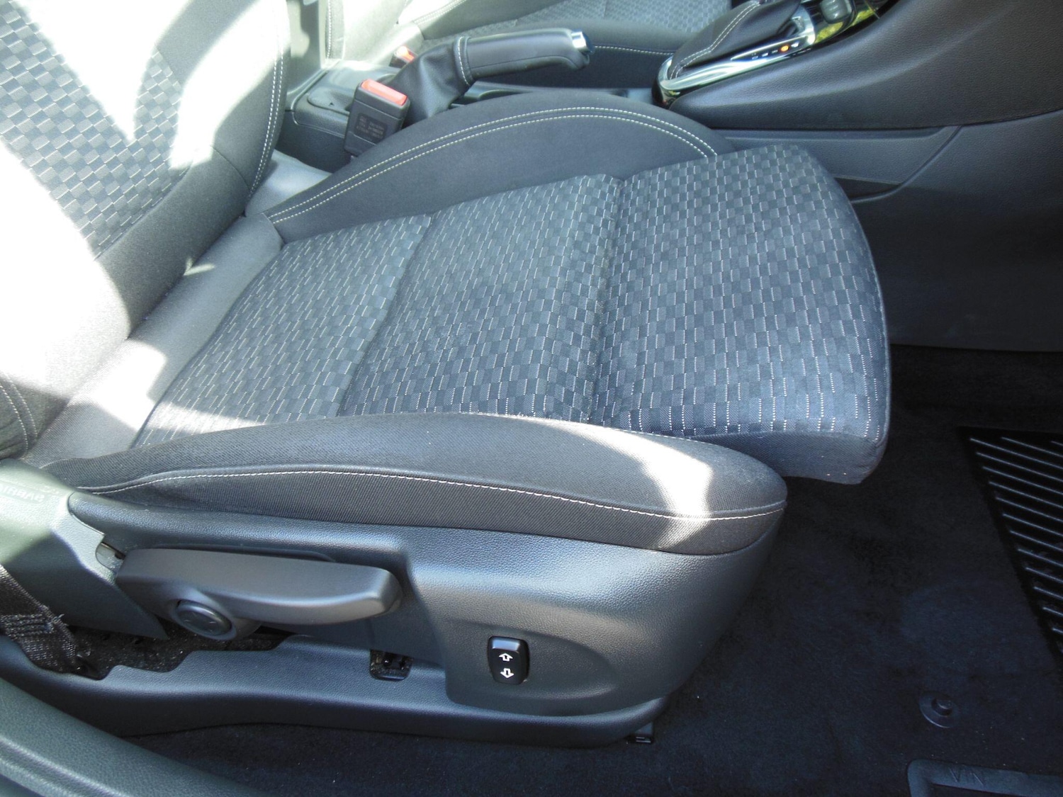 Used Vauxhall Astra for sale - 77538062: Photo 19