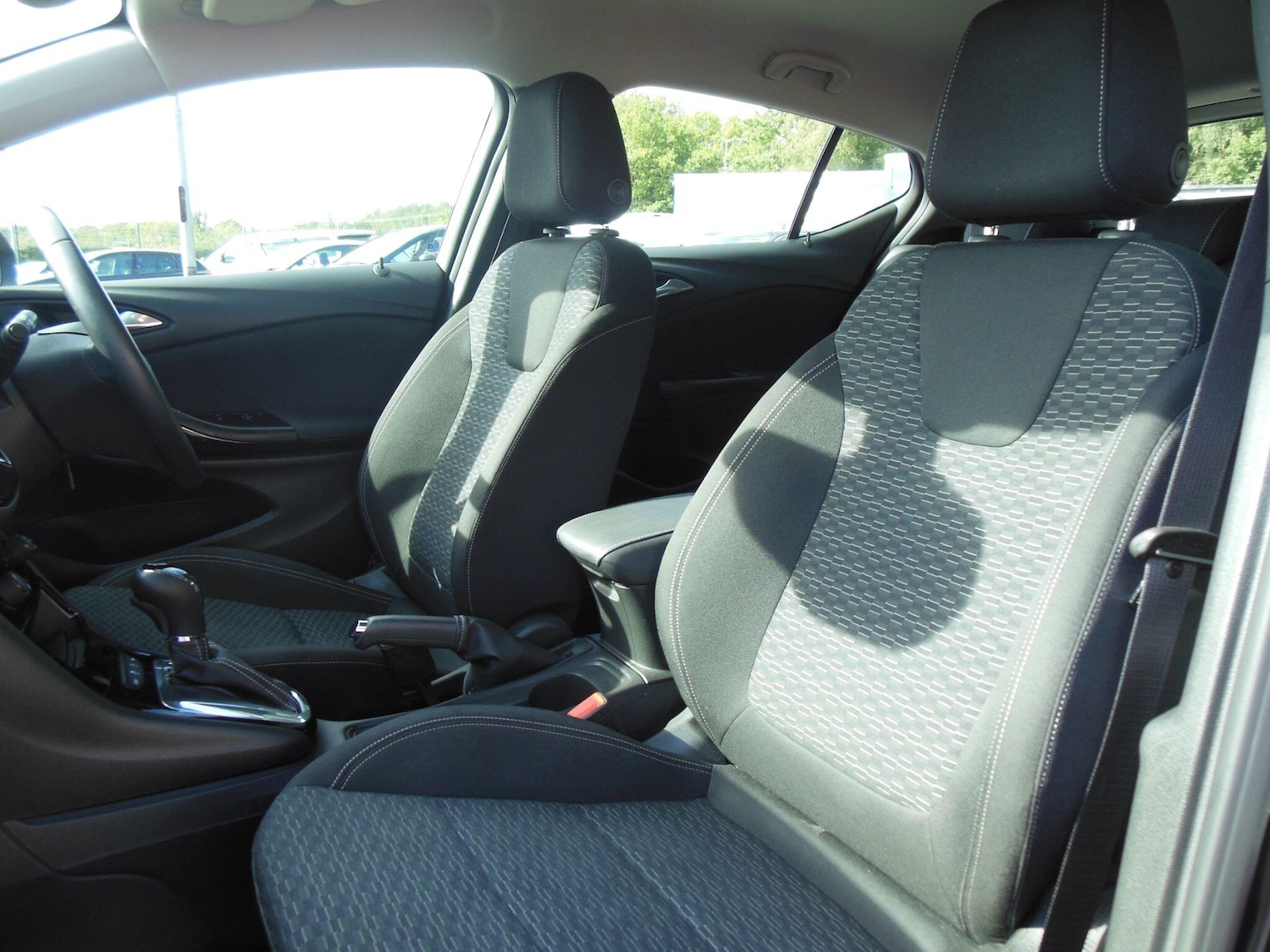 Used Vauxhall Astra for sale - 77538062: Photo 22