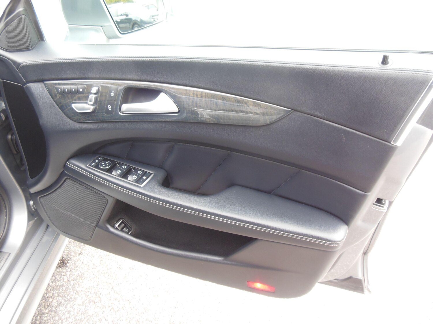 Used Mercedes-Benz CLS 2015 for sale - 76215085: Photo 20