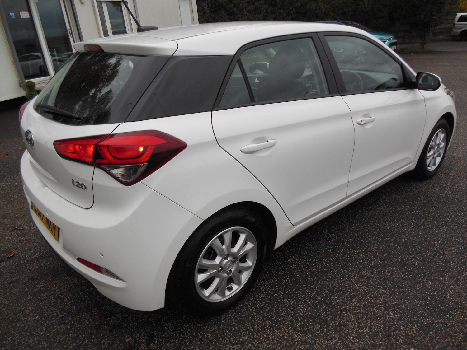Used Hyundai i20 2017 for sale - 76472115: Photo 7