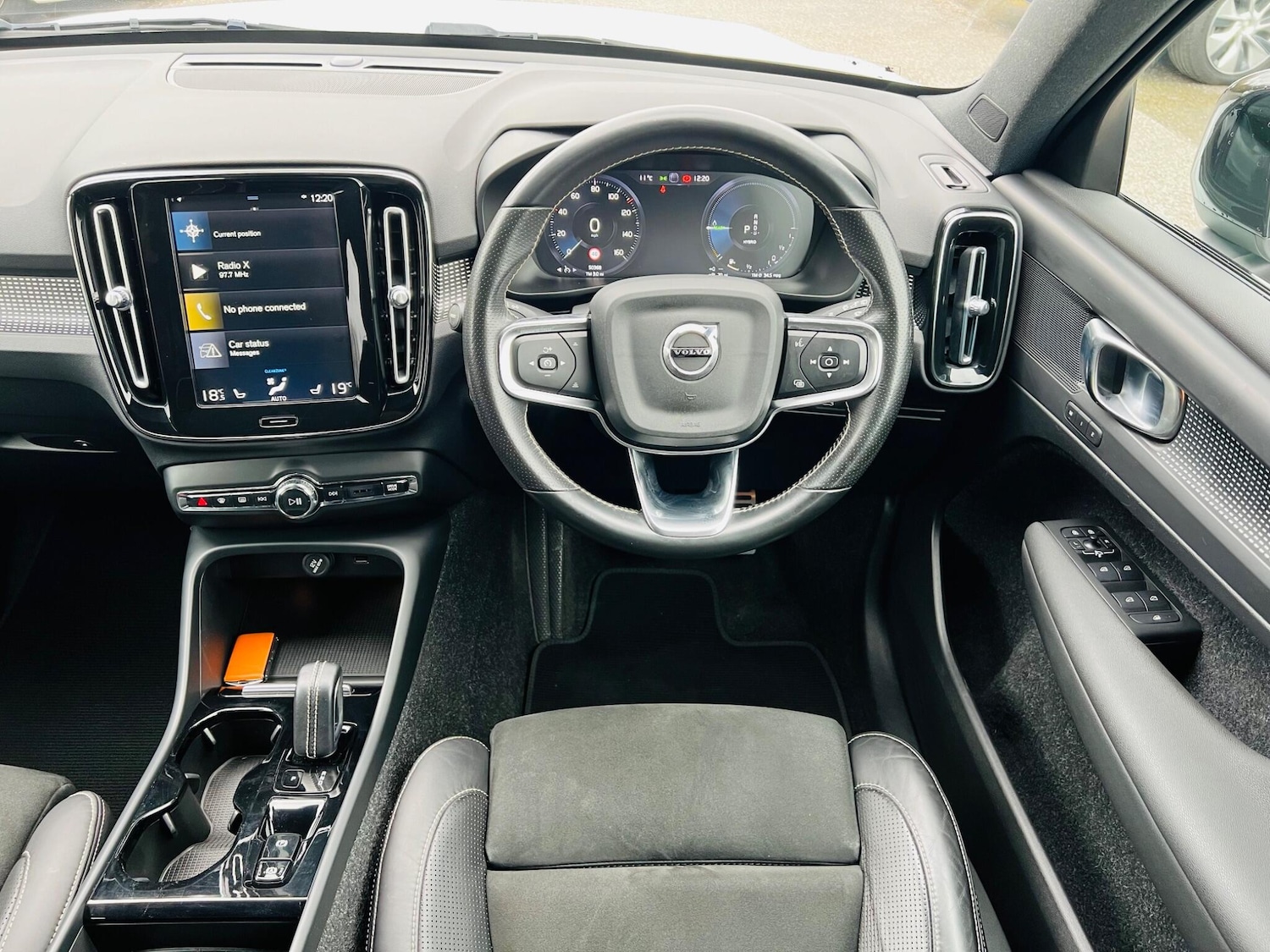 Used Volvo XC40 2020 for sale - 78099968: Photo 24