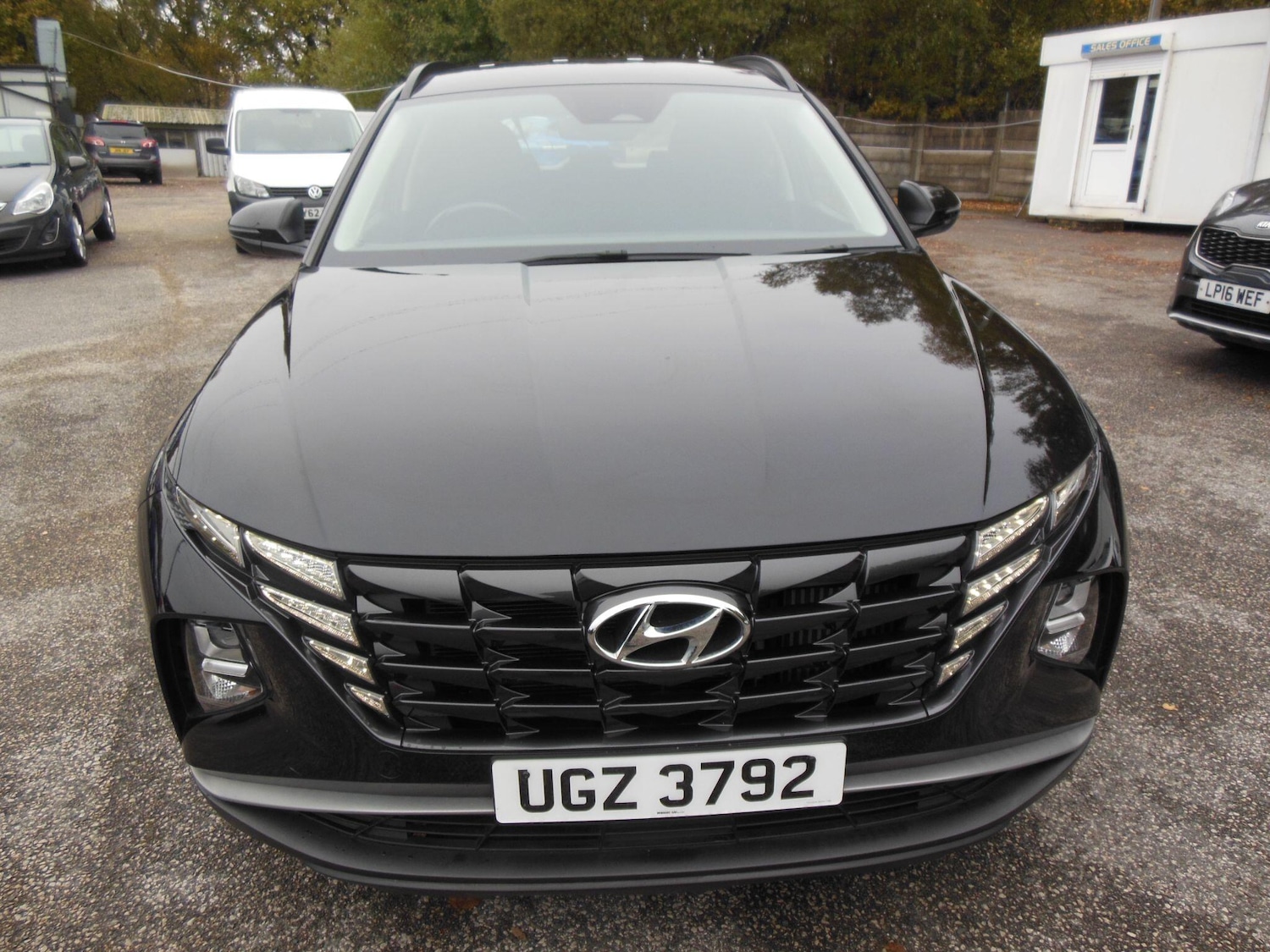 Used Hyundai TUCSON 2021 for sale - 76425372: Photo 2