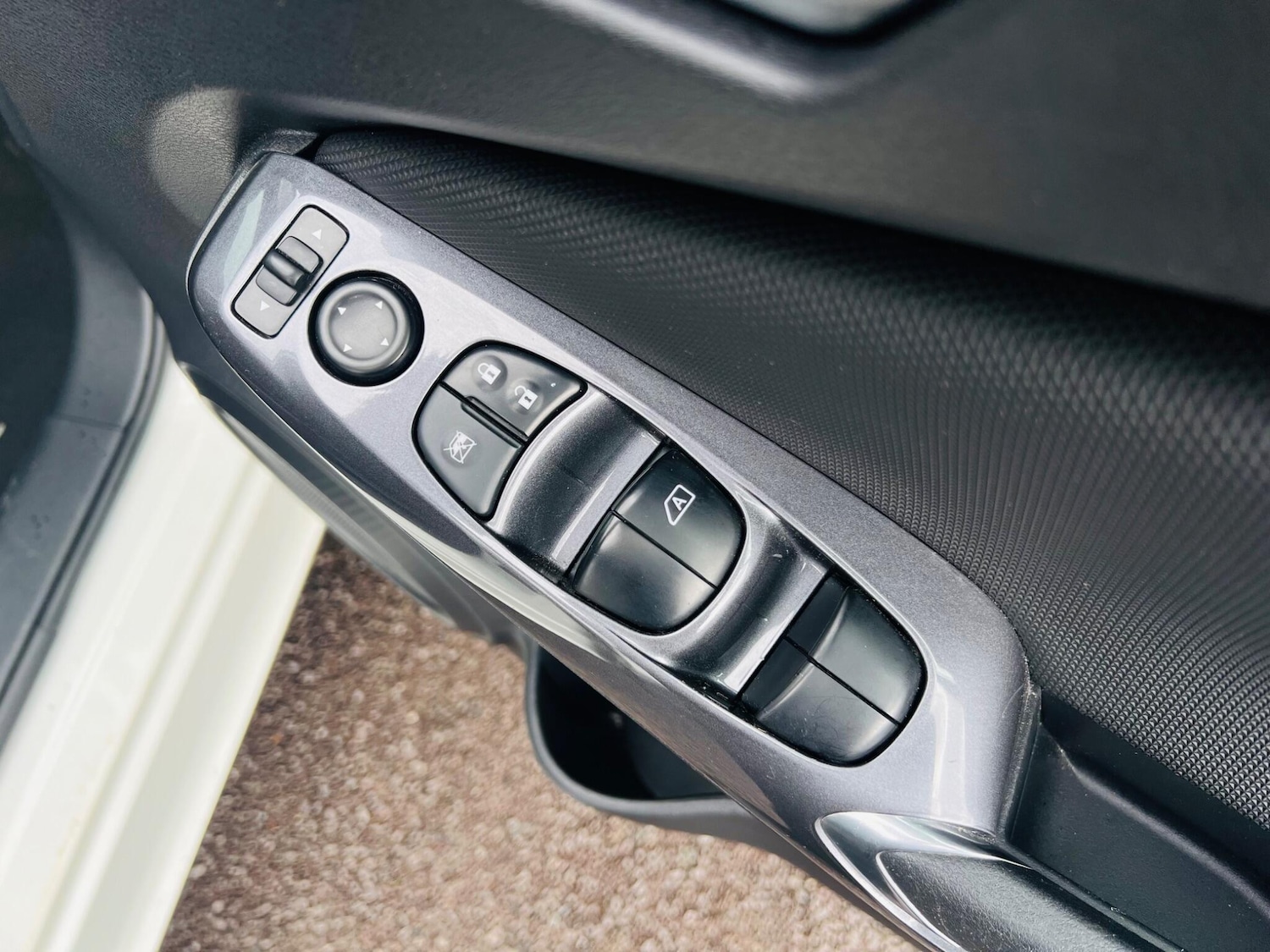 Used Nissan Juke for sale - 78135603: Photo 18