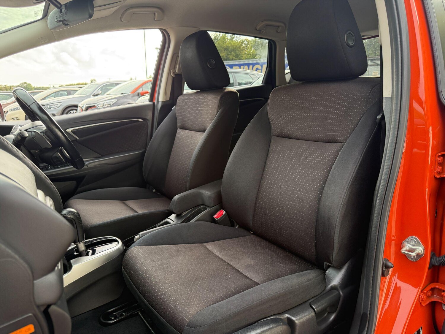 Used Honda Jazz 2017 for sale - 76151288: Photo 18