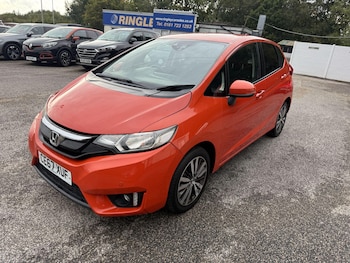 Used Honda Jazz 2017 for sale - 76151288: Photo 3