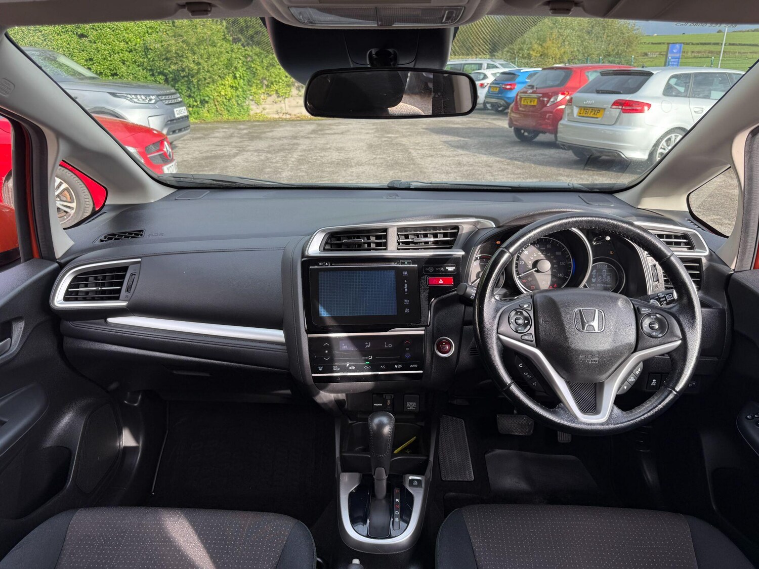 Used Honda Jazz 2017 for sale - 76151288: Photo 9