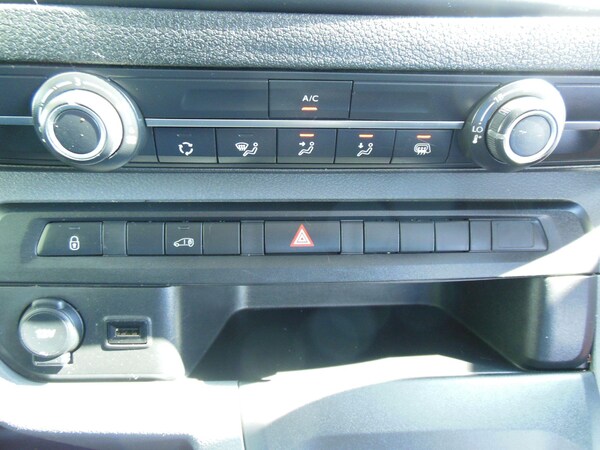 Used Peugeot Expert 2021 for sale - 74758657: Photo 19