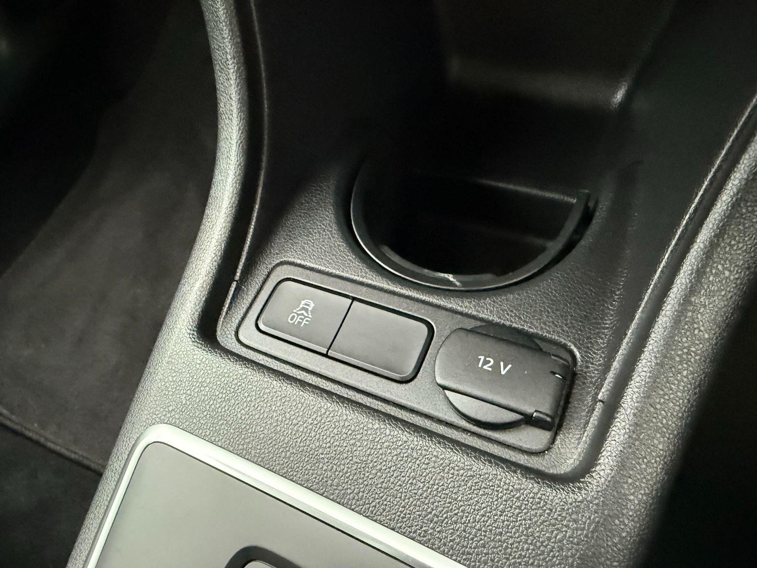 Used Volkswagen up! 2025 for sale - 76898836: Photo 17