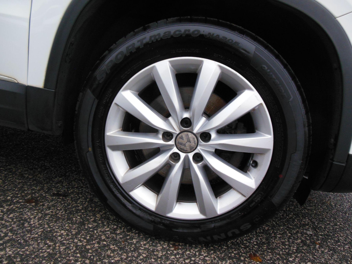 Used Volkswagen Tiguan 2015 for sale - 76473122: Photo 11