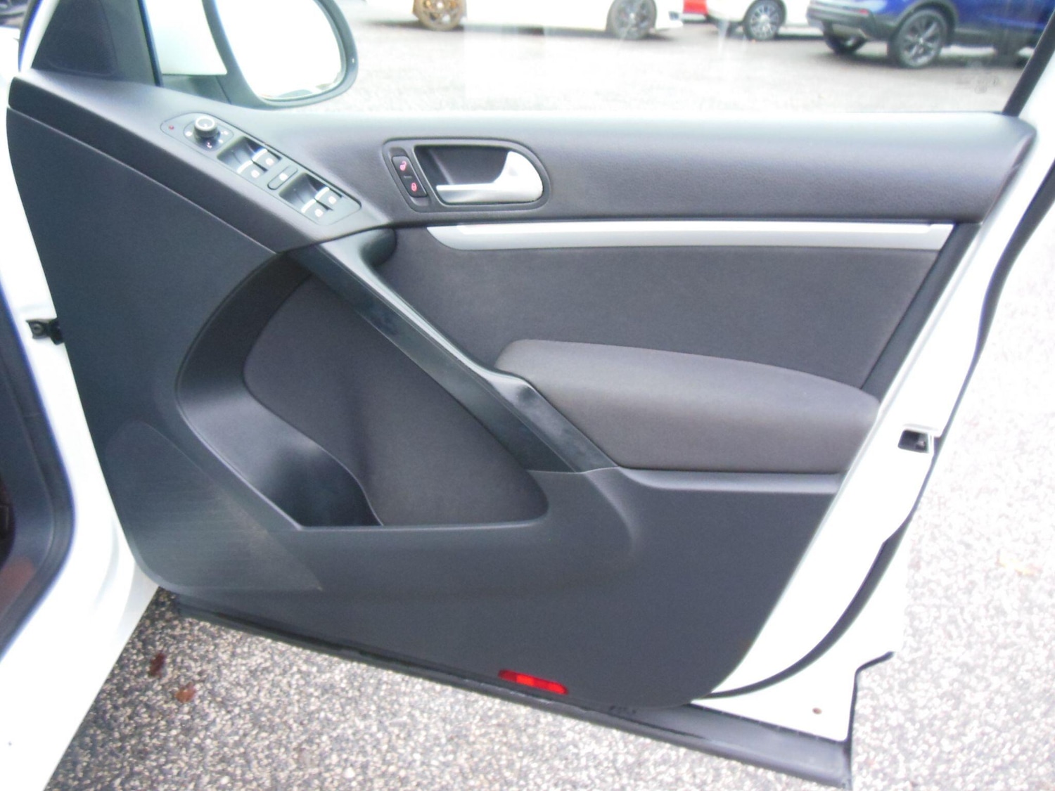 Used Volkswagen Tiguan 2015 for sale - 76473122: Photo 17