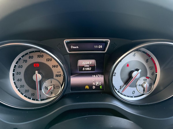 Used Mercedes-Benz GLA 2015 for sale - 76123117: Photo 17