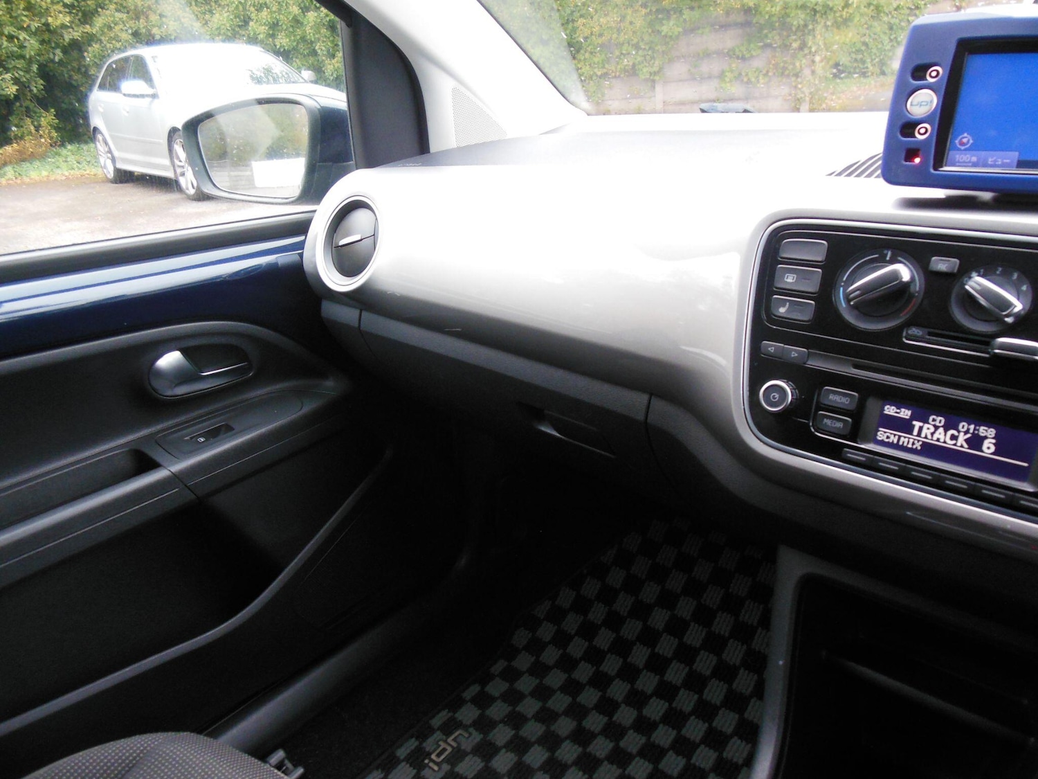 Used Volkswagen up! 2025 for sale - 76512848: Photo 20