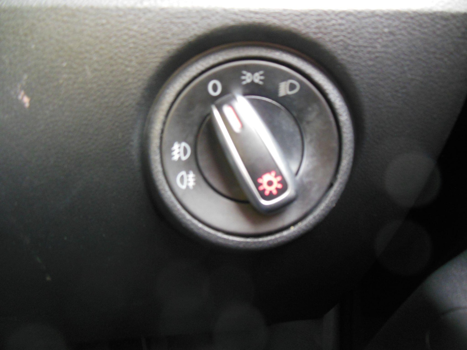 Used Volkswagen up! 2025 for sale - 76512848: Photo 23