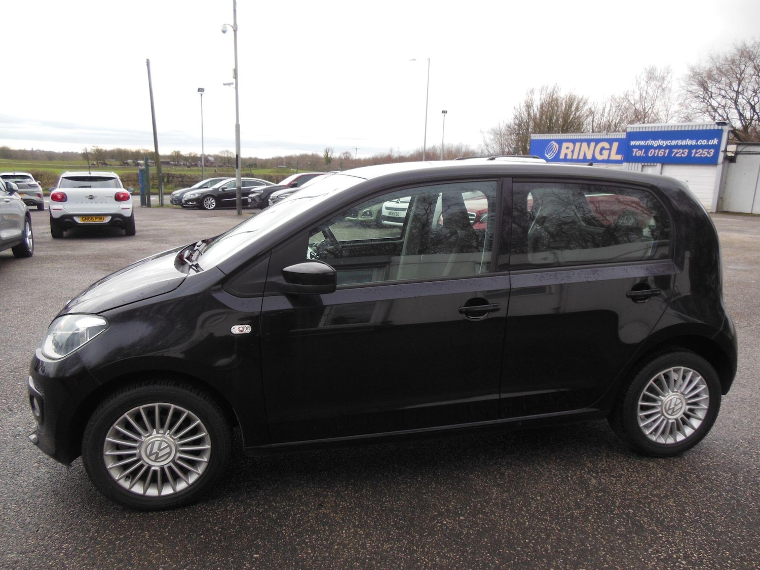 Used Volkswagen up! 2025 for sale - 77537188: Photo 6