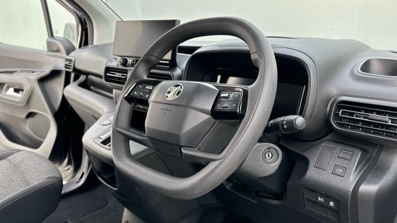 Used Vauxhall Combo Life Electric 2024 for sale - 77493484: Photo 63