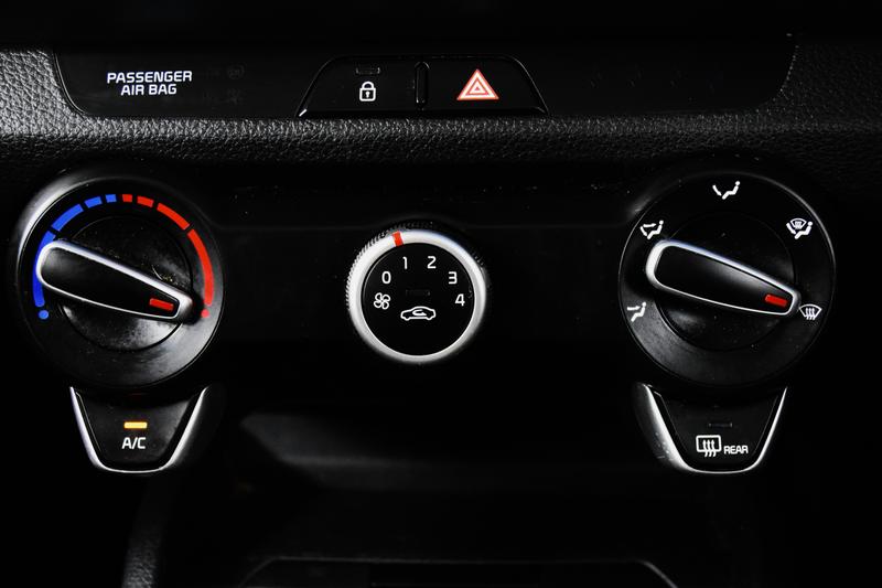 Used Kia Stonic 2022 for sale - 77592786: Photo 22