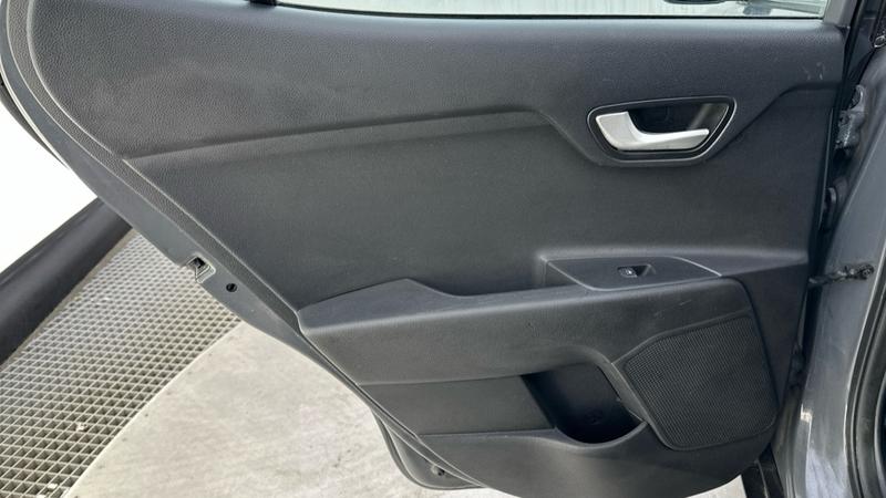 Used Kia Stonic 2022 for sale - 77592786: Photo 48