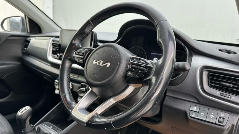 Used Kia Stonic 2022 for sale - 77592786: Photo 64