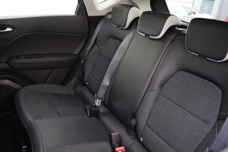 Used Renault Captur 2022 for sale - 76382353: Photo 15