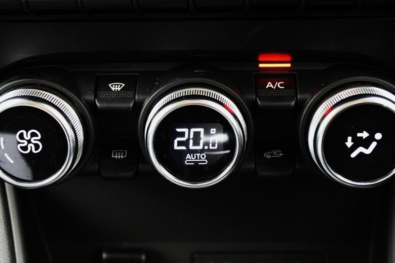 Used Renault Captur 2022 for sale - 76382353: Photo 23