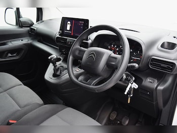 Used Citroen Berlingo undefined for sale - 78400186: Photo