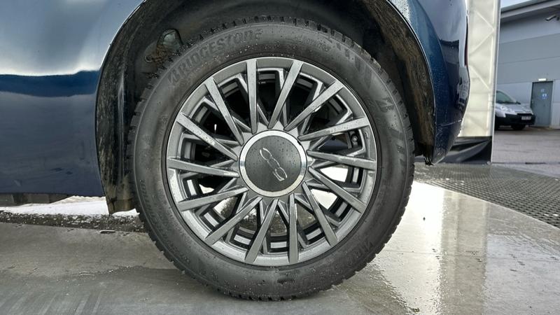 Used Fiat 500 2023 for sale - 76545369: Photo 18