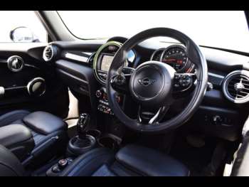 Used MINI Hatch 2019 for sale - 75314388: Photo