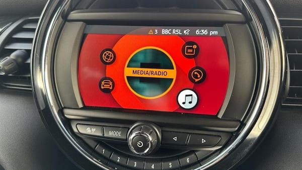 Used MINI Hatch 2019 for sale - 75314388: Photo 44