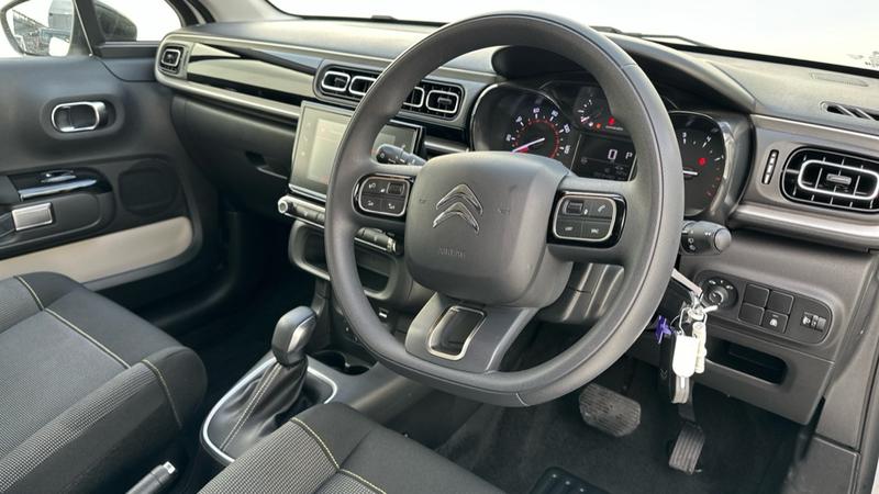 Used Citroen C3 2024 for sale - 76461353: Photo 2