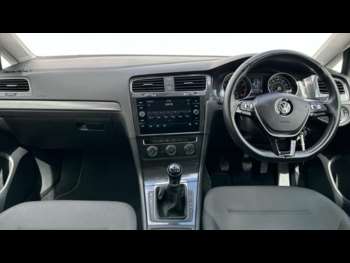 Used Volkswagen Golf 2017 for sale - 74650742: Photo