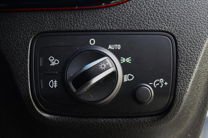 Used Audi Q2 for sale - 76382350: Photo 23