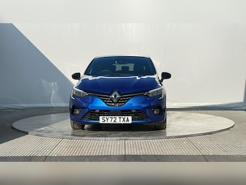 Used Renault Clio 2022 for sale - 77739260: Photo