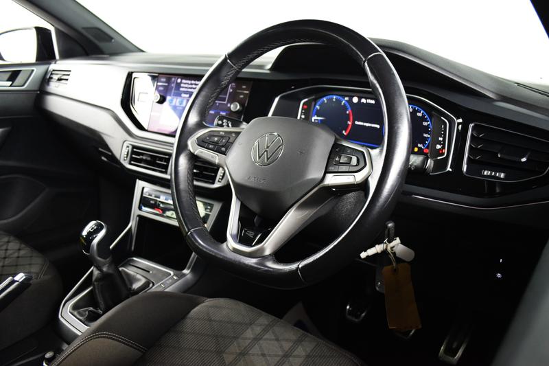 Used Volkswagen Polo 2023 for sale - 76660096: Photo 2