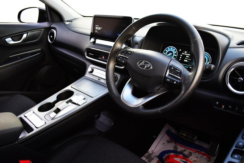 Used Hyundai KONA 2022 for sale - 76895511: Photo 2