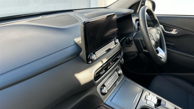 Used Hyundai KONA 2022 for sale - 76895511: Photo 31